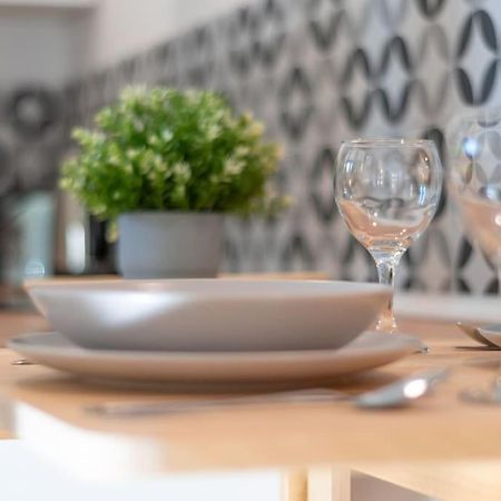 Acogedor Estudio En Triana Con Jacuzzi Y Wifi Sewilla Zewnętrze zdjęcie