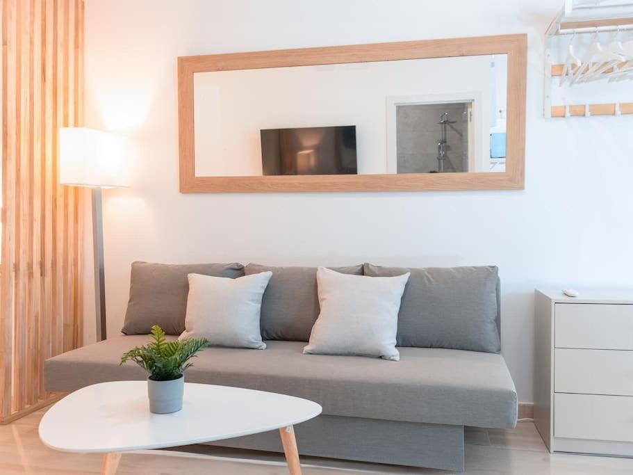 Acogedor Estudio En Triana Con Jacuzzi Y Wifi Sewilla Zewnętrze zdjęcie